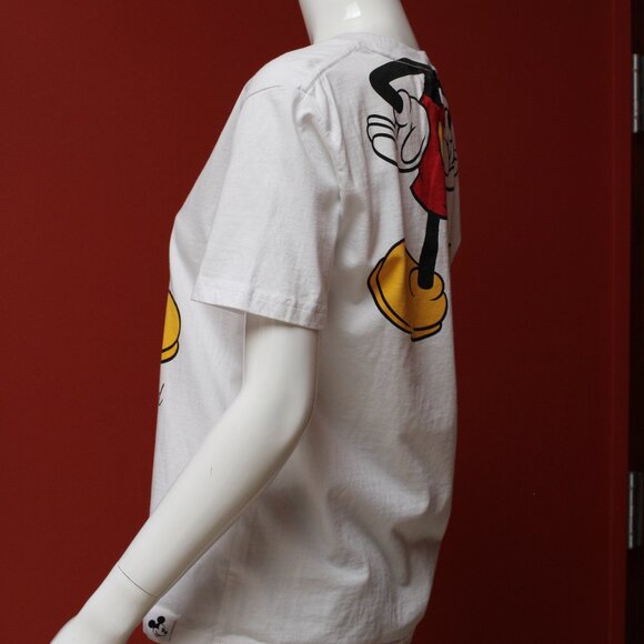 Hong Kong Disneyland Shirt - Picture 2 of 9